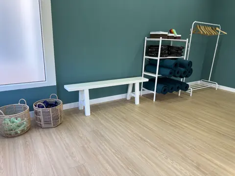 Material de Pilates y ejercicio terapéutico en Centro MYON